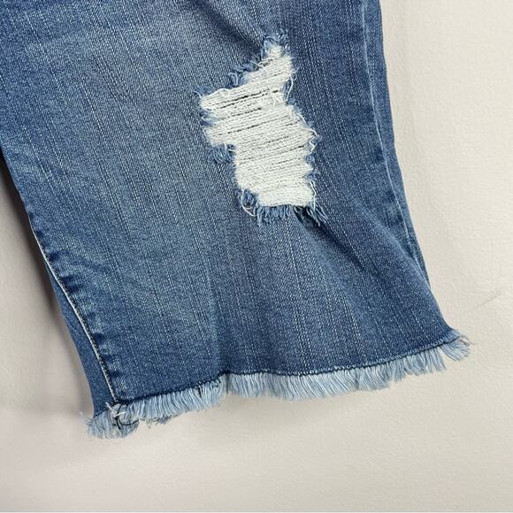 Kut from the Kloth Sophie Stretch Denim Distressed Bermuda jean shorts womens 8 - Picture 5 of 13